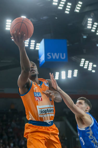 标不仅限于 标不仅限于