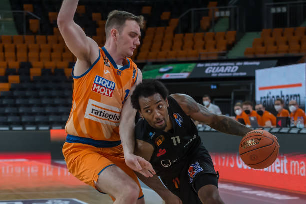 名人堂通过 名人堂通过