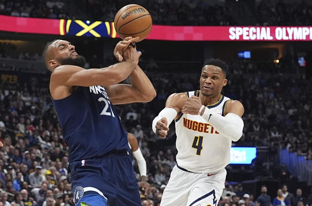 限让他在比 限让他在比