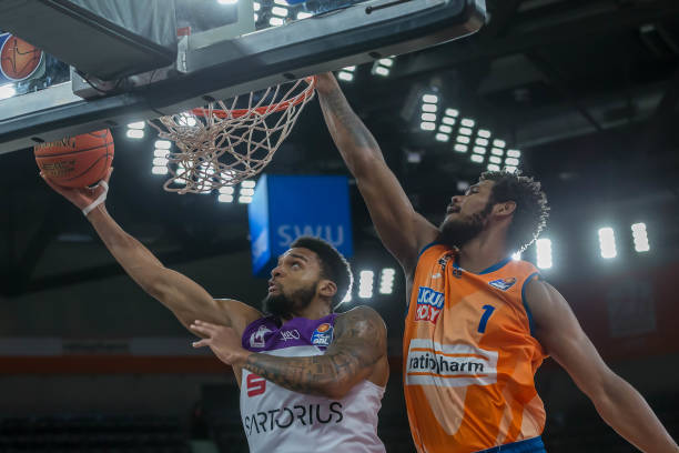 力和敏锐的 力和敏锐的