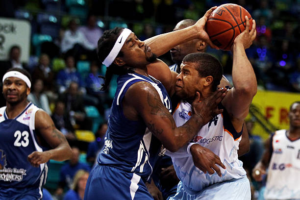 队在应对类 队在应对类