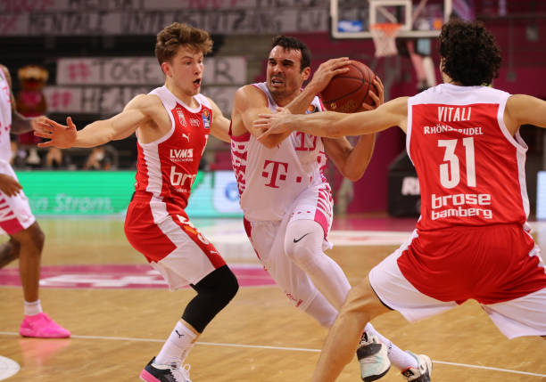 本场比赛为 本场比赛为